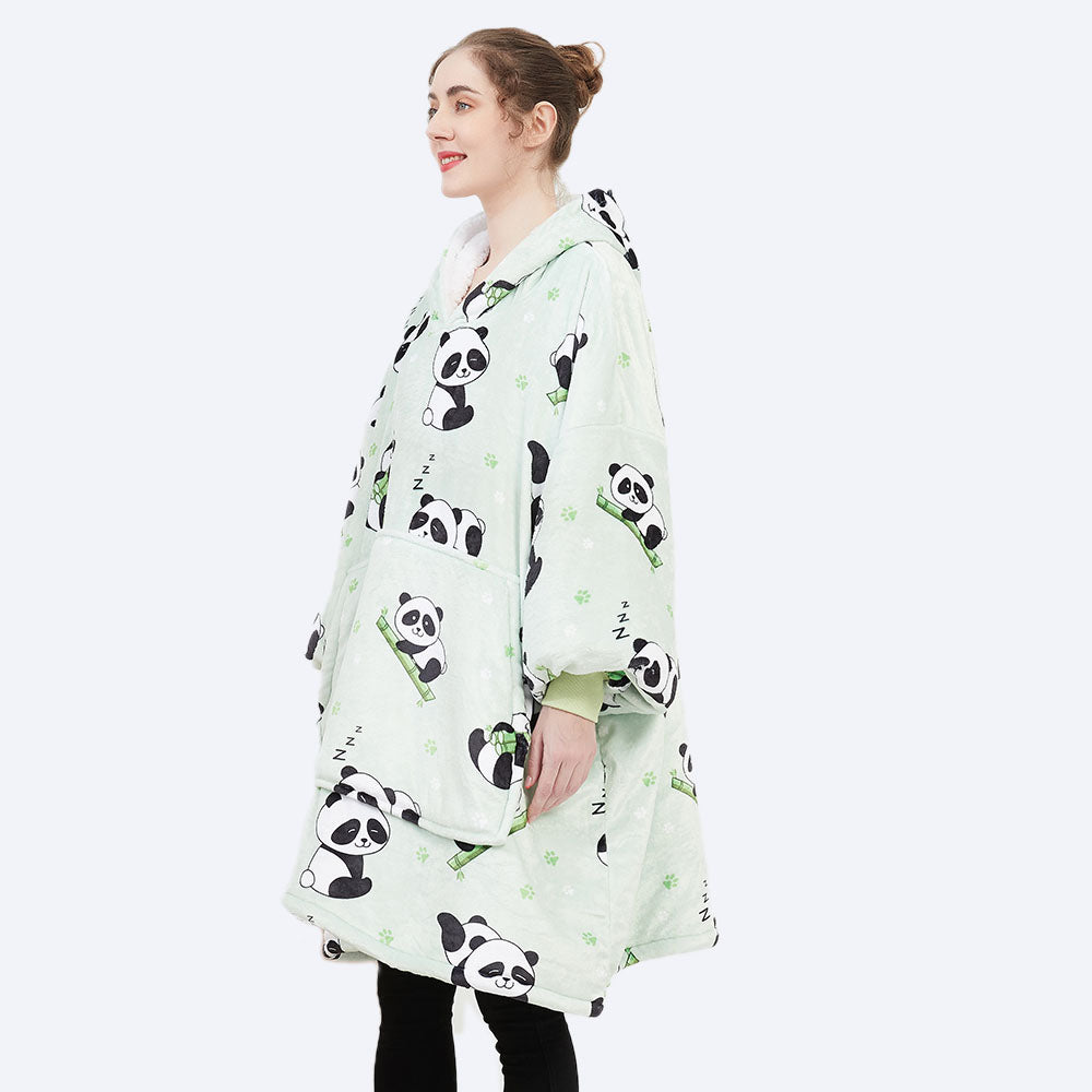 hugly-wearable-blanket-Green-Panda-4