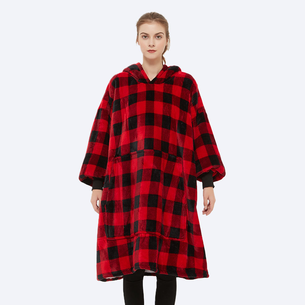 hugly-wearable-blanket-lumber-Luxe-rodrutig