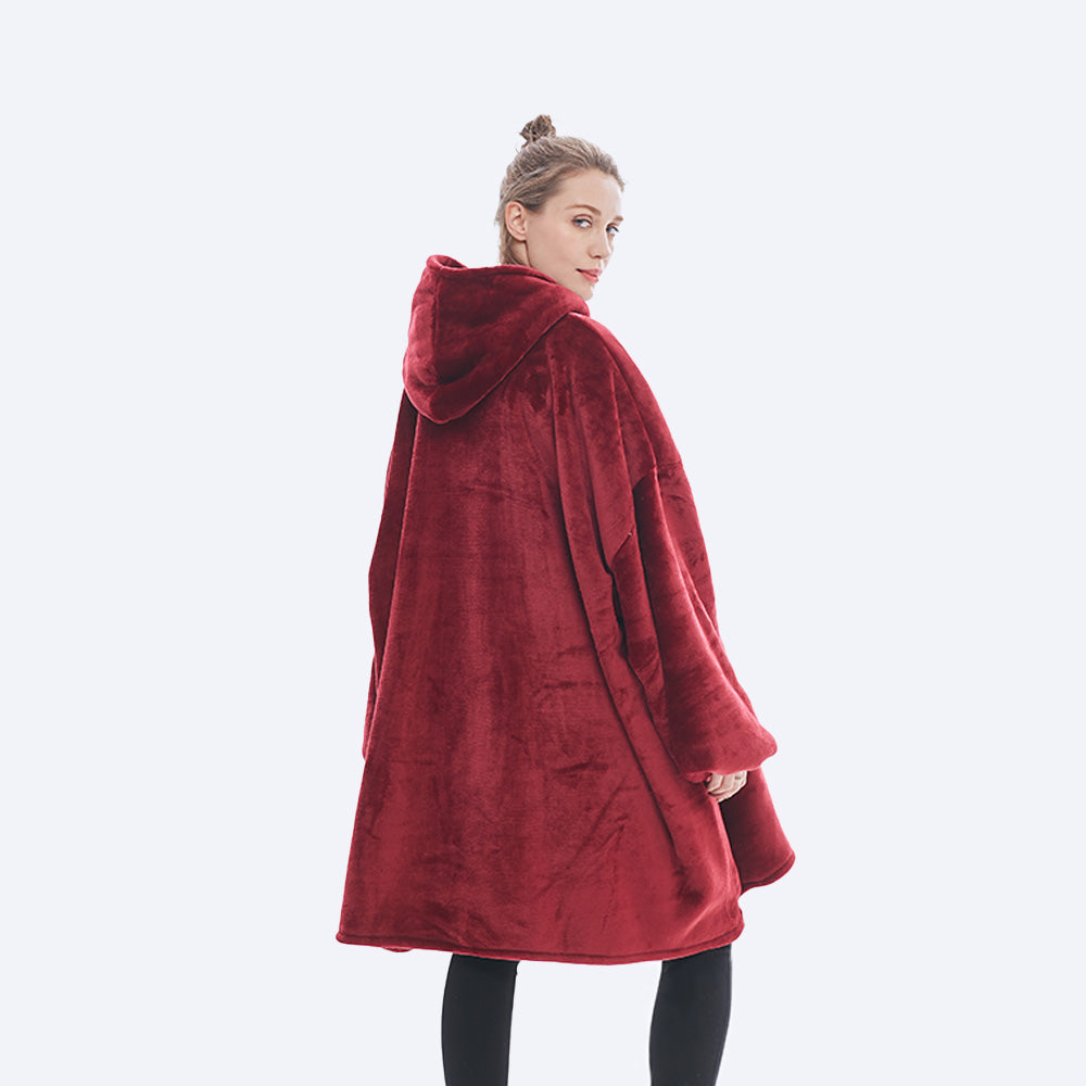 hugly-wearable-blanket-crimson-velour-2