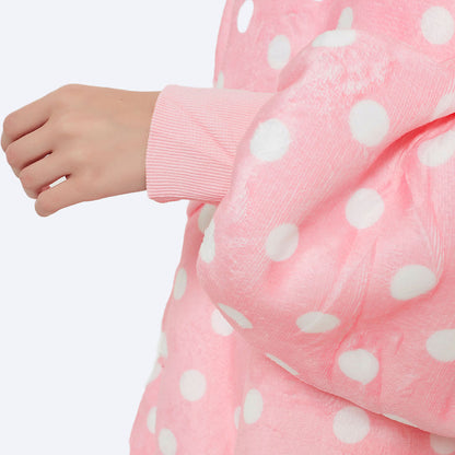 hugly-wearable-blanket-polka-plush-prickar-rosa-3